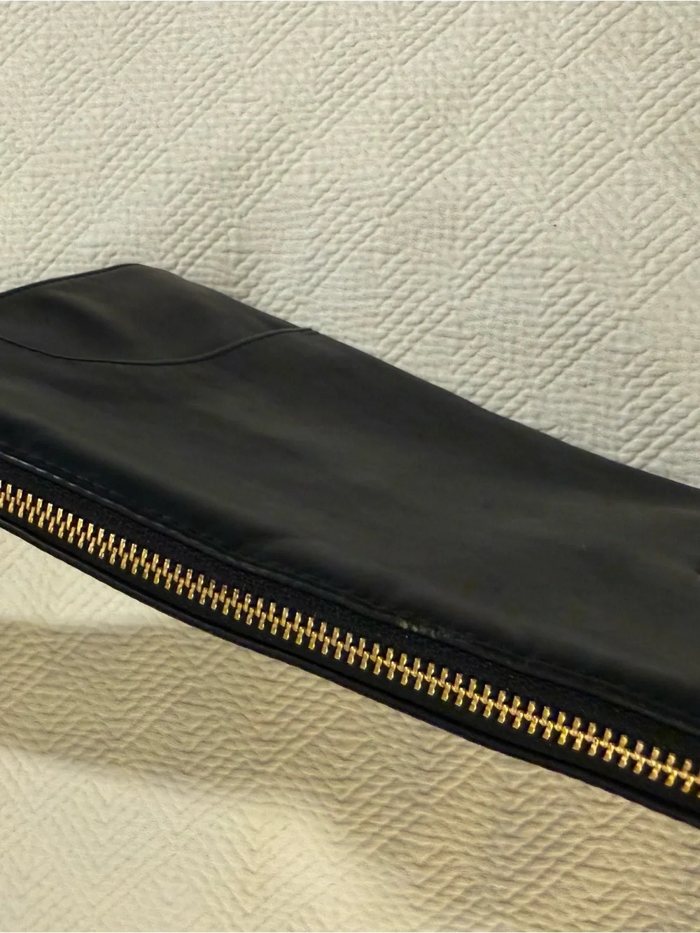 Radley London Crossbody Messenger Bag - Sleek Everyday Carry